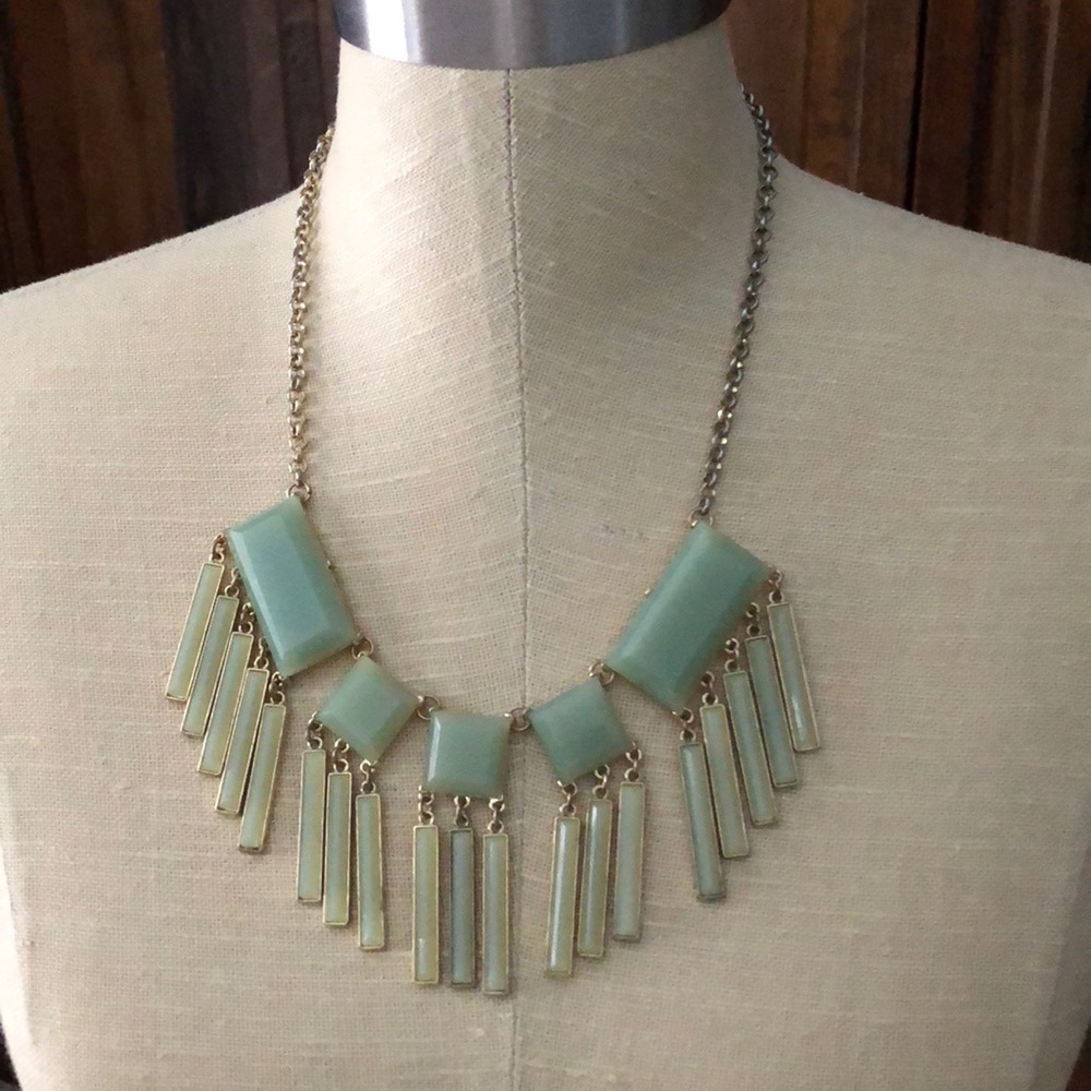 Mint fringe detail necklace